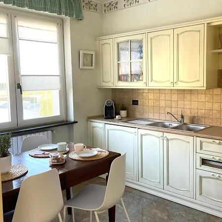 La Casa Di Erika Apartment *